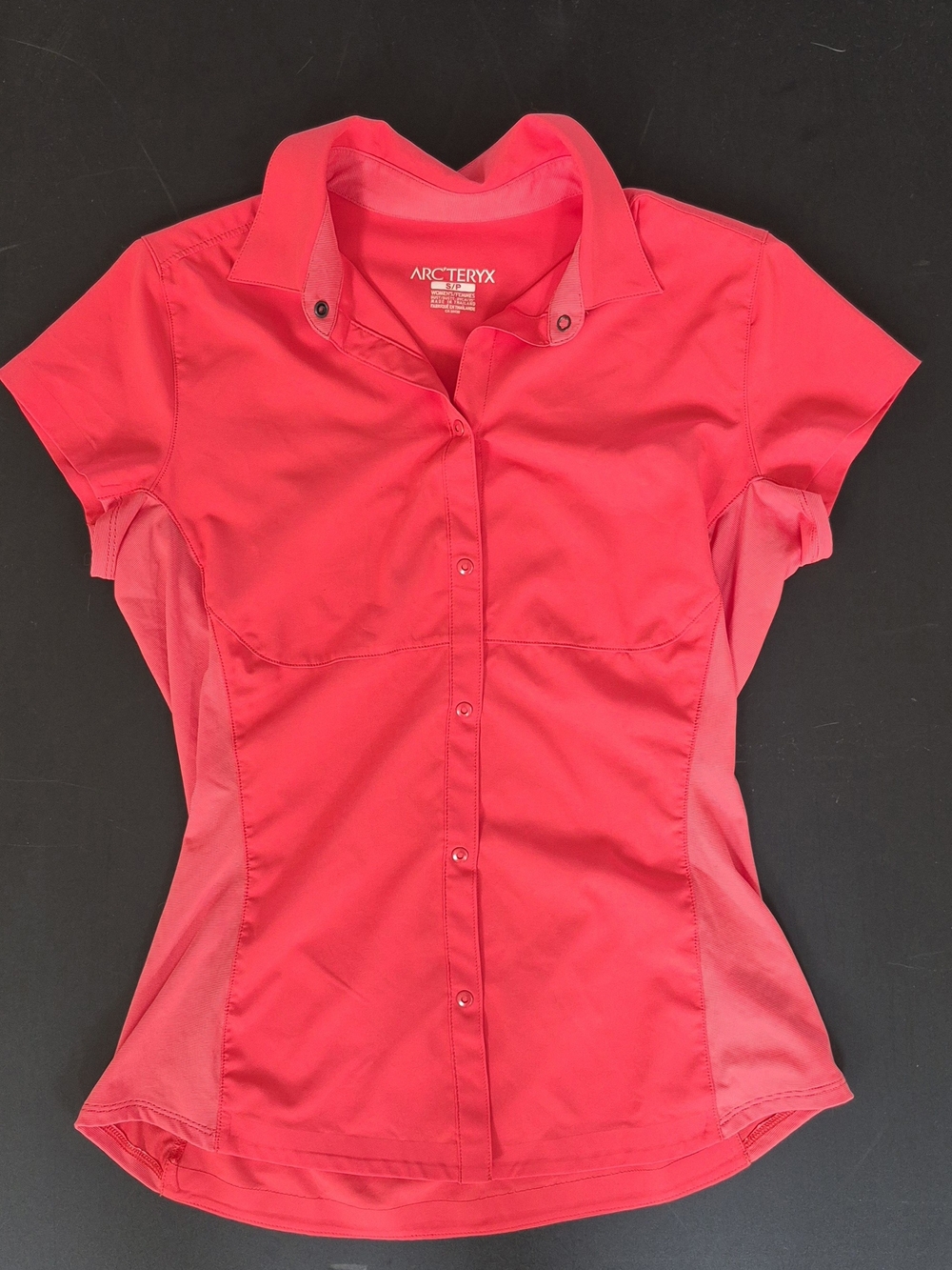 Arc'teryx Women's Short-Sleeve Button Front Shirt — Bright Pink - Size Small